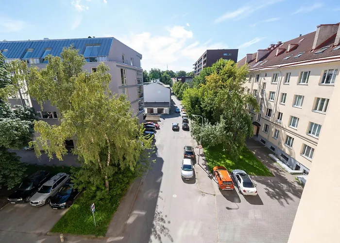 Trendy Kentmanni, Center * Tallinn