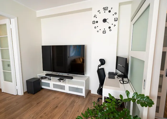 Trendy Kentmanni, Center Таллин